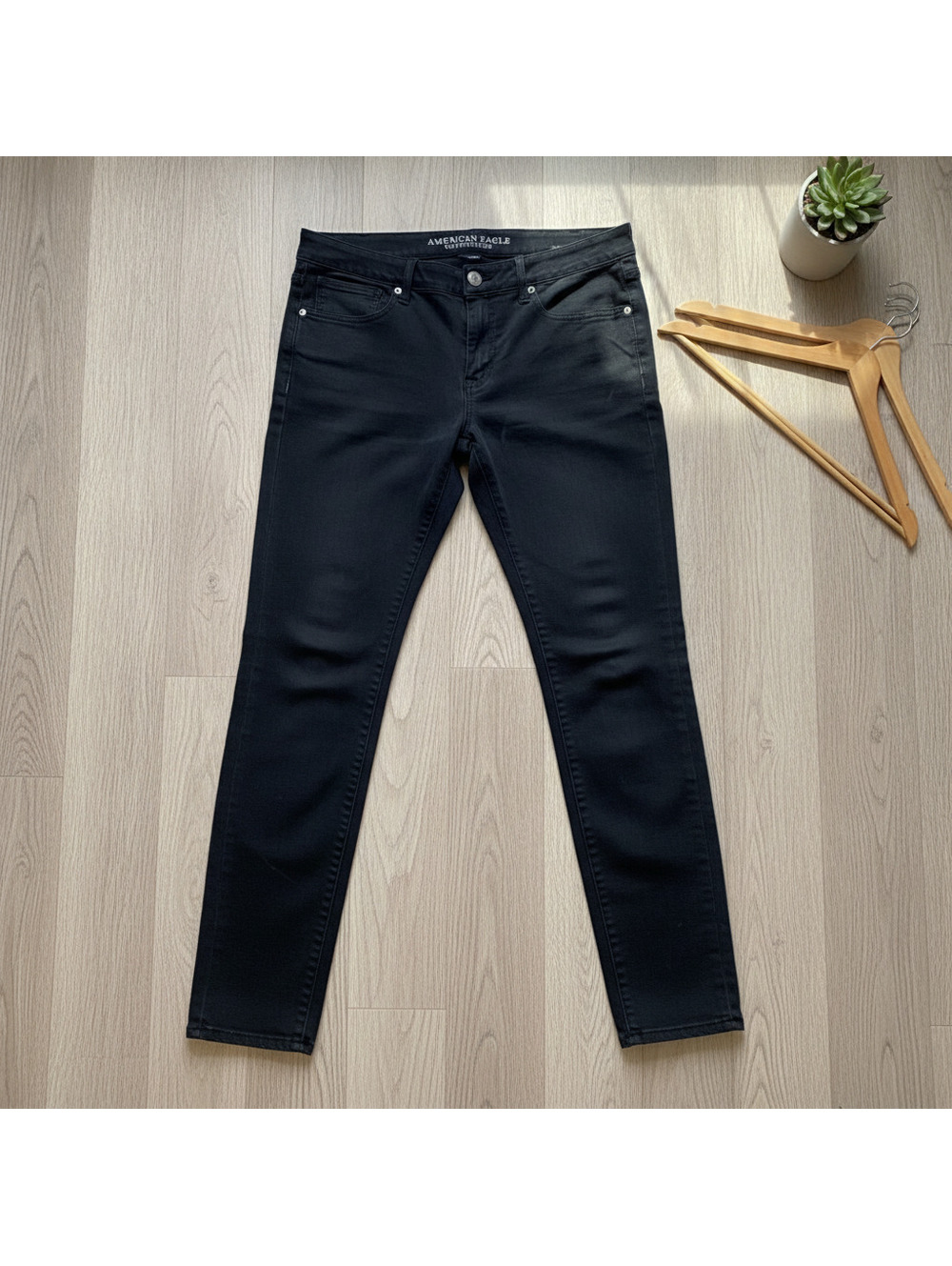 American Eagle Black Stretch Skinny Jeans Size 14 Short